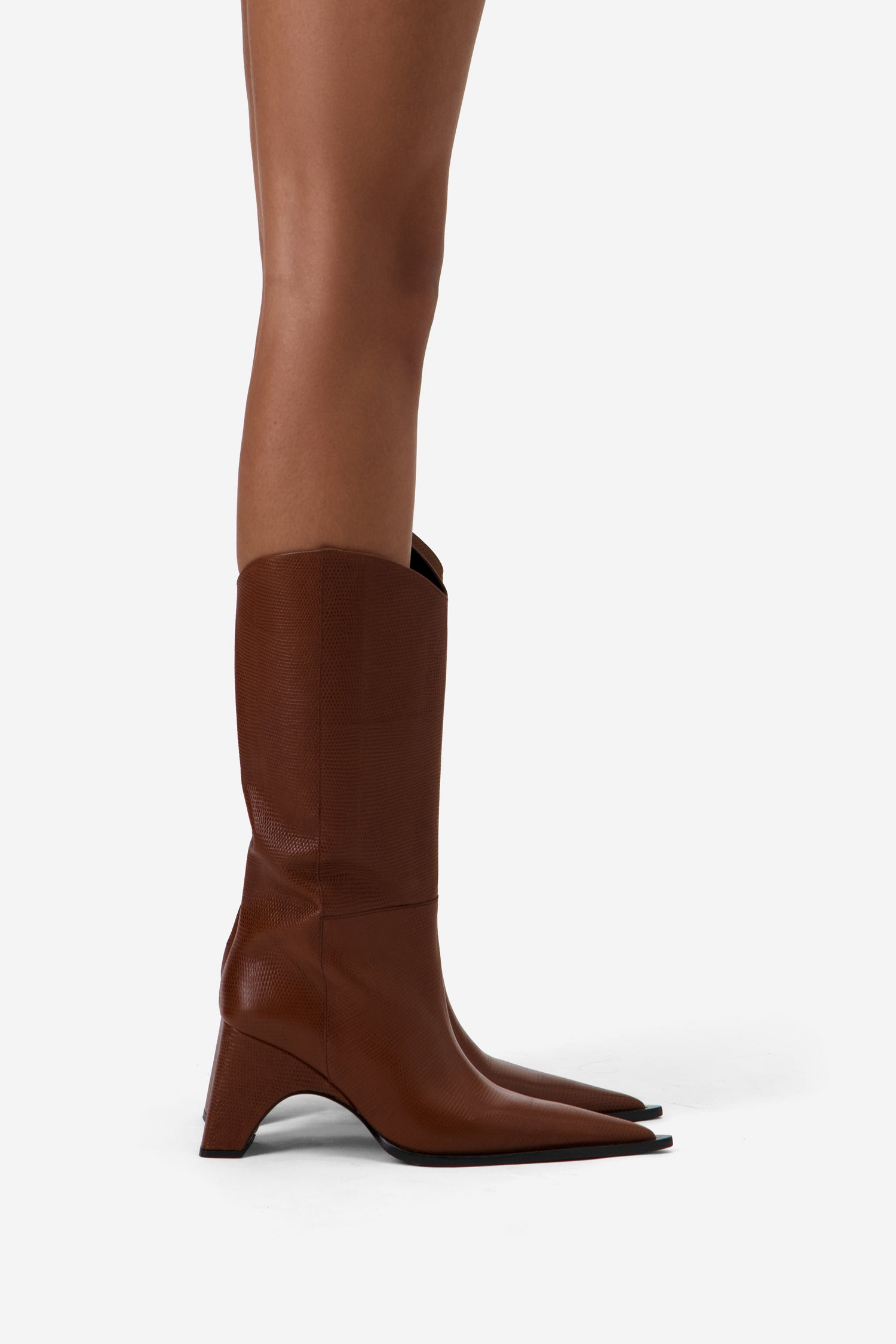 Cowboy Bridge Boot